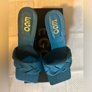 EGO brand heels in blue size 10 brand new
